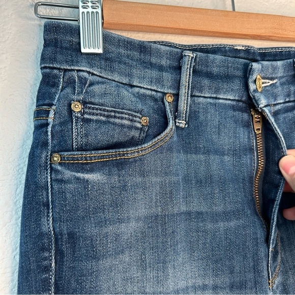 Mother High Waisted Looker Ankle Fray jeans Not Rough Enough 26 - Picture 3 of 16